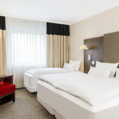 Hotel NH Düsseldorf City Nord 4* Стандартный номер разные типы кроватей фото 20