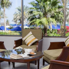 JA Beach Hotel бассейн фото 2