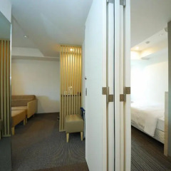Отель Sotetsu Fresa Inn Ginza-Nanachome 3* Номер с различными типами кроватей