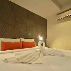 H2 Hotel 3* Номер категории Премиум фото 15