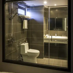 Venue Hotel 3* Улучшенный номер с различными типами кроватей фото 3