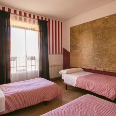 Отель Hostal Abaaly Стандартный номер с различными типами кроватей фото 10