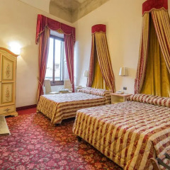 Paris Hotel 3* Стандартный номер с двуспальной кроватью фото 5