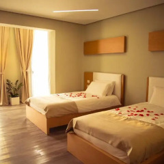 Hotel Bologna Влёра детские мероприятия фото 2