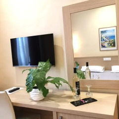 Hotel Ambassador 3* Номер Комфорт фото 24