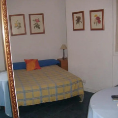 Отель Puerta del Sol Rooms Стандартный номер с различными типами кроватей фото 8