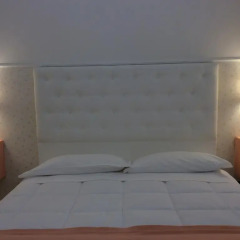 Отель B&B Diana 3* Стандартный номер с двуспальной кроватью фото 8