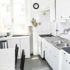 Апартаменты Colorful and Lively Vatican Apartment в номере
