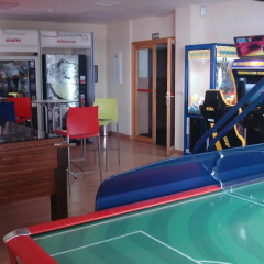 Albergue Inturjoven Sierra Nevada - Hostel спортивное сооружение