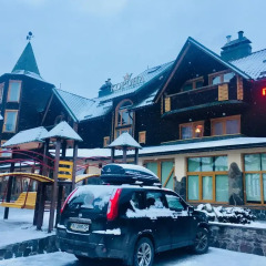 Hotel Complex Korona парковка