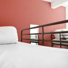 Отель Restup London Кровать в общем номере фото 29