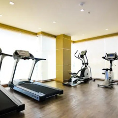 The ASHLEE Plaza Patong Hotel & Spa фитнесс-зал фото 3