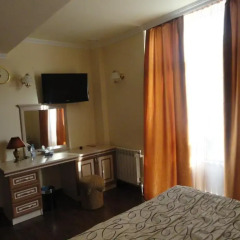 Diana Hotel 4* Стандартный номер с разными типами кроватей фото 3