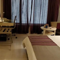 Отель The Ashtan Sarovar Portico 4* Улучшенный номер с различными типами кроватей фото 5