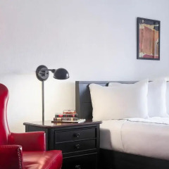 Capitol Hill Hotel 3* Люкс с различными типами кроватей