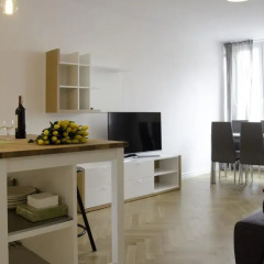 Апартаменты Bizzi Luxheart Of Old Town Apartment Варшава комната для гостей фото 3