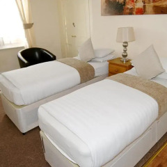 Kipps Brighton Hostel Стандартный номер с 2 отдельными кроватями фото 5