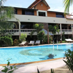 Отель Laguna Beach Club 3* Номер Делюкс
