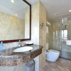 May De Ville Old Quarter Hotel 4* Улучшенный номер с различными типами кроватей фото 5
