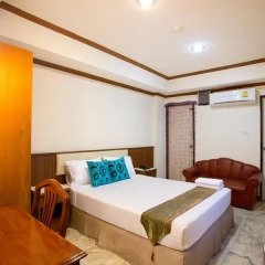 Chaipat Hotel 3* Стандартный номер с различными типами кроватей фото 4