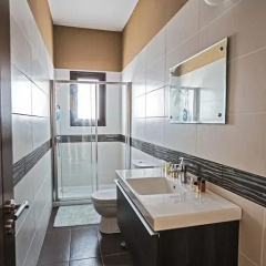Отель Akefalou Sea View Villa ванная