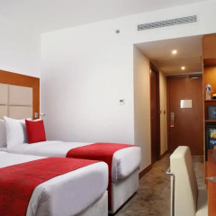 Steigenberger Hotel El Tahrir 4* Улучшенный номер с двуспальной кроватью фото 4