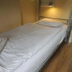 Отель Dolphin Inn комната для гостей фото 5