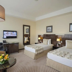 Гостиница Crowne Plaza Moscow World Trade Centre комната для гостей фото 11