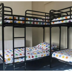 Отель Baggies Backpackers Angel Кровать в общем номере фото 5