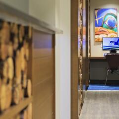 Отель Accent Inns Victoria Канада, Саанич - отзывы, цены и фото номеров - забронировать отель Accent Inns Victoria онлайн интерьер отеля фото 3