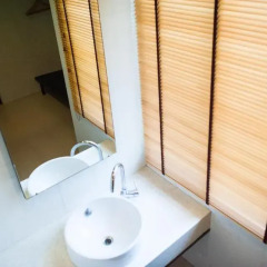 Отель Baan Silom Soi 3 2* Улучшенный номер с разными типами кроватей фото 41