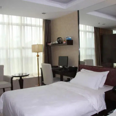 Milu Hotel 3* Улучшенный номер с 2 отдельными кроватями фото 3