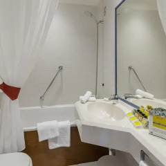 Hotel Pitti Palace al Ponte Vecchio 4* Номер Комфорт с различными типами кроватей