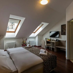 Отель Prague Old Town Residence Номер Делюкс фото 9