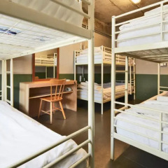 G guesthouse Itaewon - Hostel Кровать в общем номере с двухъярусной кроватью фото 21