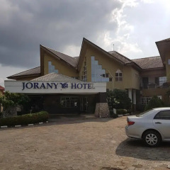 Отель Jorany Hotel Нигерия, Калабар - отзывы, цены и фото номеров - забронировать отель Jorany Hotel онлайн парковка