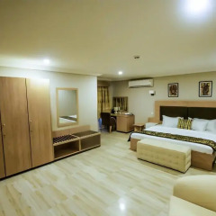 Отель Visa Karena Hotels 3* Президентский люкс с различными типами кроватей