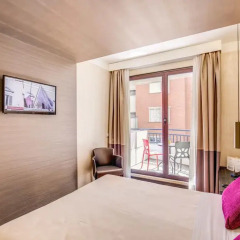Отель Warmthotel балкон