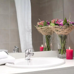 Отель Charmsuites Nou Rambla Апартаменты с различными типами кроватей фото 14