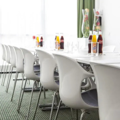 Отель Park Inn by Radisson Malmö бассейн