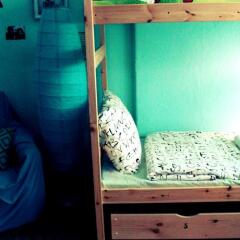 Hostel John Lennon комната для гостей фото 2
