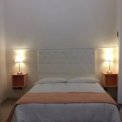 Отель B&B Diana 3* Стандартный номер с двуспальной кроватью фото 3