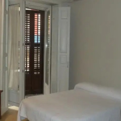 Отель Apartamentos del Prado Мадрид комната для гостей фото 5