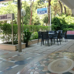 Hotel Desire' вид на фасад фото 4