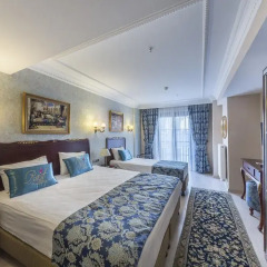 Rast Hotel 3* Стандартный семейный номер с двуспальной кроватью