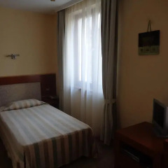 Hotel Park Central 4* Стандартный номер