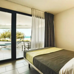 Апартаменты Pins Platja Apartments комната для гостей