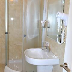 Отель Grand White City 3* Стандартный номер фото 3