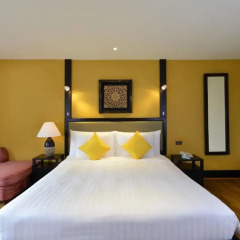 Отель Andaman White Beach Resort 4* Улучшенный номер с двуспальной кроватью фото 3
