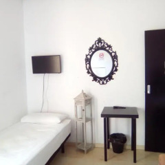 Отель Reina 12 Guest House удобства в номере